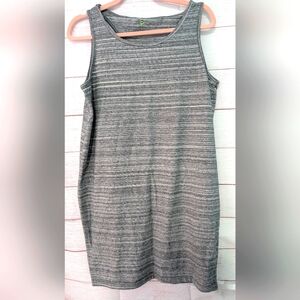 Euc Dakini Gray Sleeveless Athletic Dress Size Large